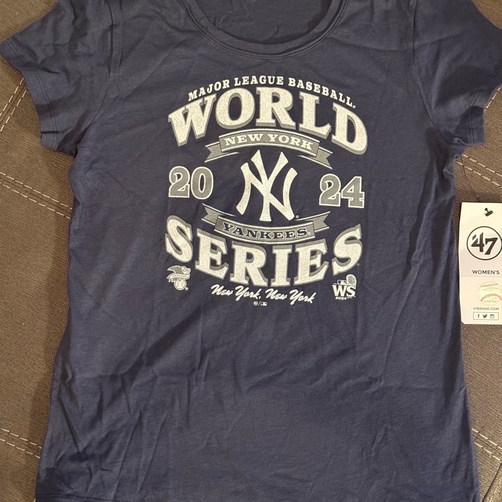 47  New York Yankees World Series Blue Women’s Fitted Short Sleeve Tee
